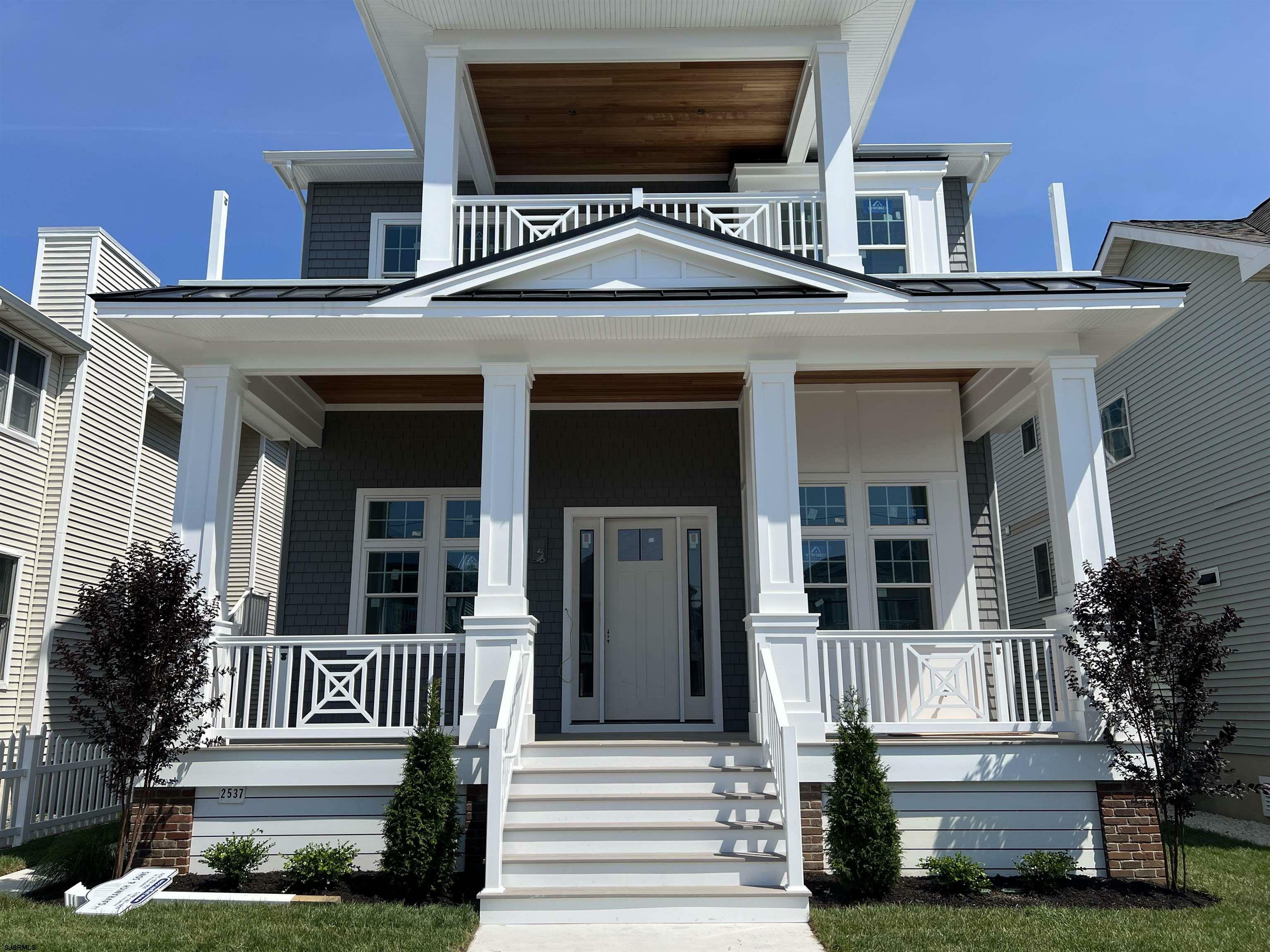 Property Photo:  2539 Central Ave 2nd Floor  NJ 08226 