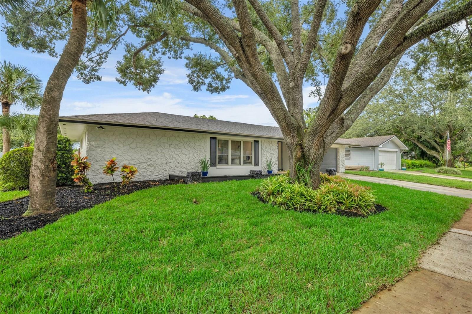 Property Photo: 7551 Bent Bow Trail FL 32792