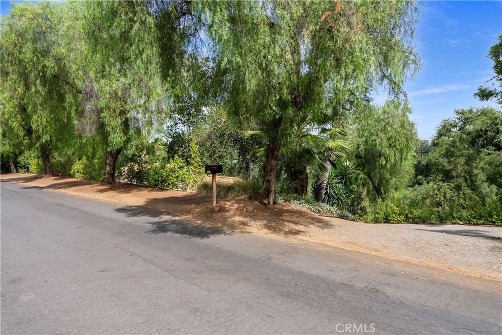 Property Photo:  1921 Arroyo Drive  CA 92506 