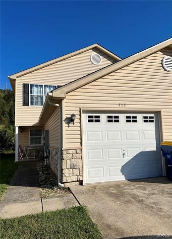 Property Photo: 712 Woodside Creek Drive MO 63028