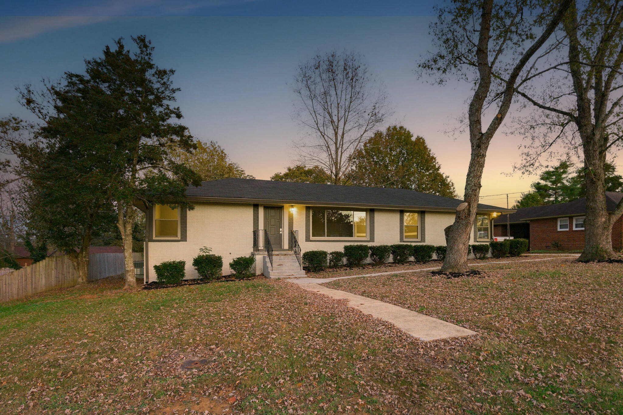 Property Photo:  1105 Lindell Blvd  TN 37160 