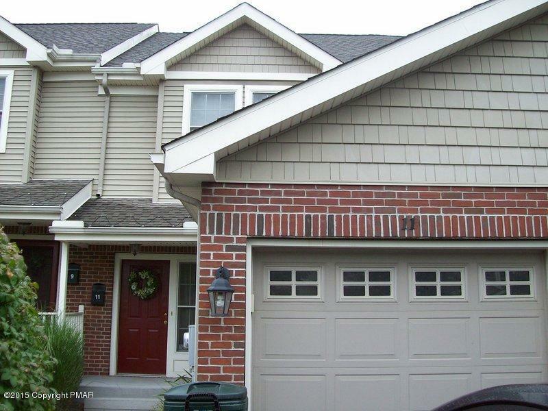 Property Photo:  11 Cypress Court  PA 18301 