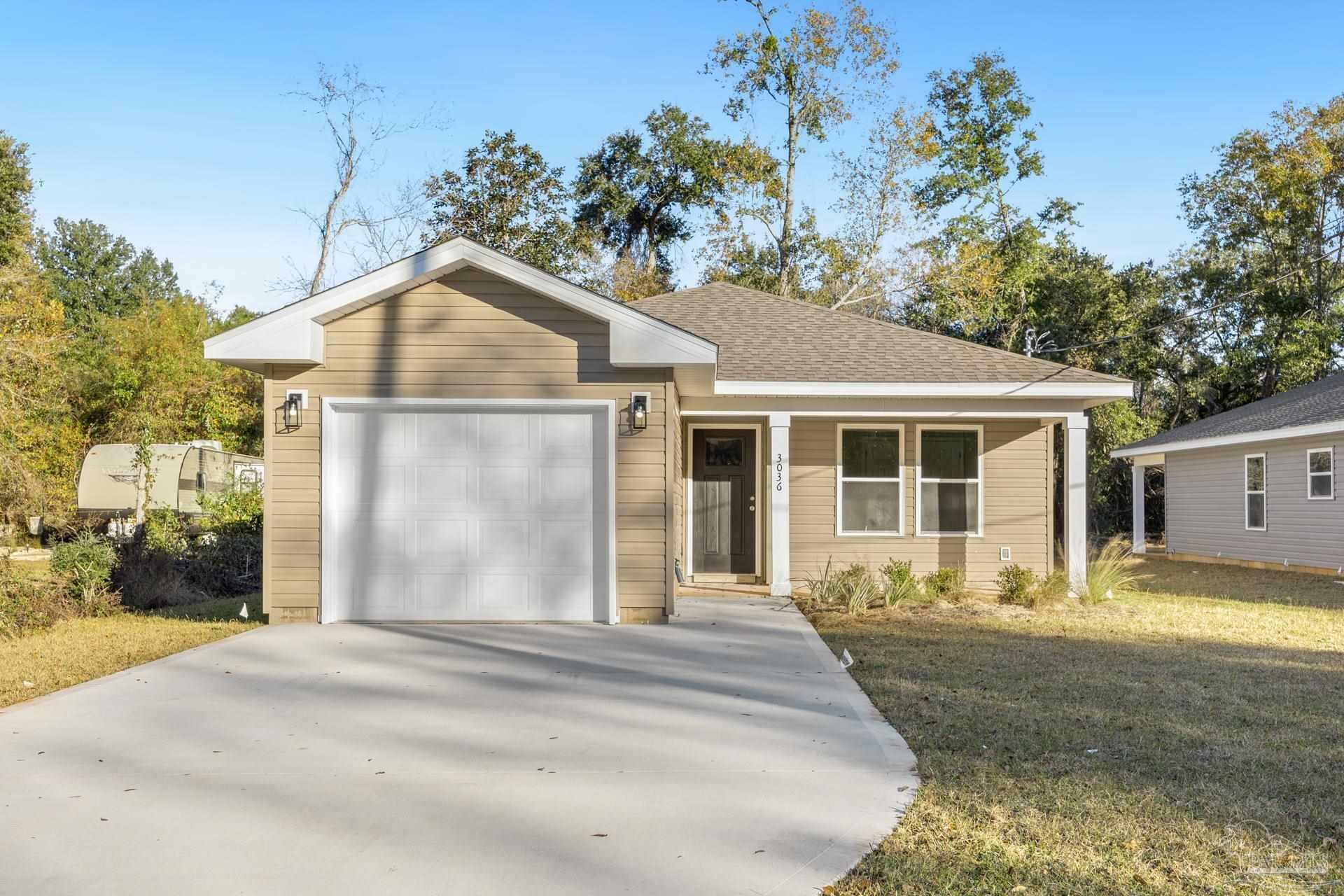 Property Photo:  3036 N 13th Ave  FL 32583 