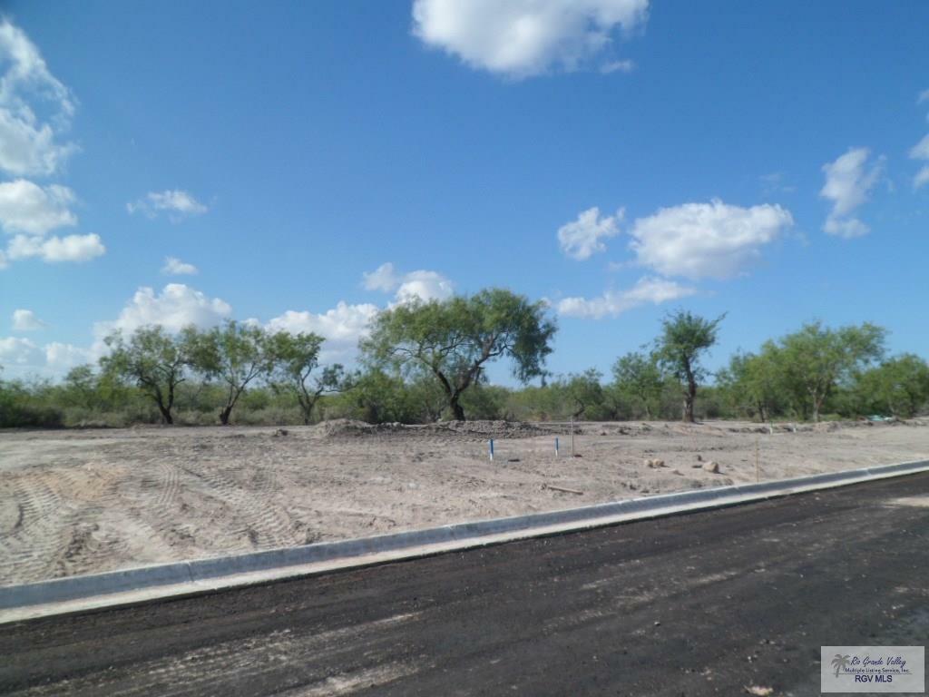 Property Photo:  Lot 17 Circulo Paradise  TX 78586 