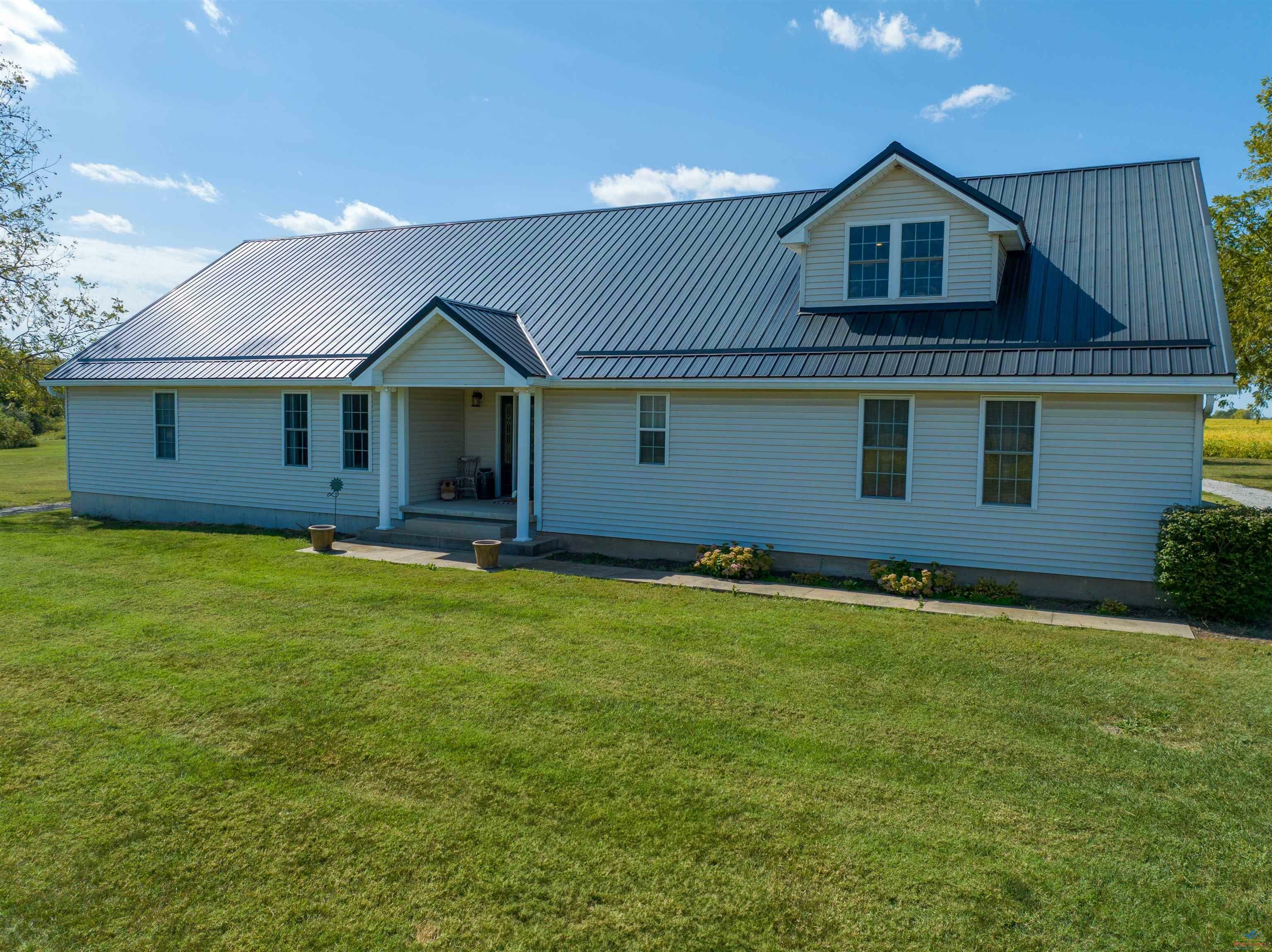 Property Photo: 22053 Hwy T MO 65301