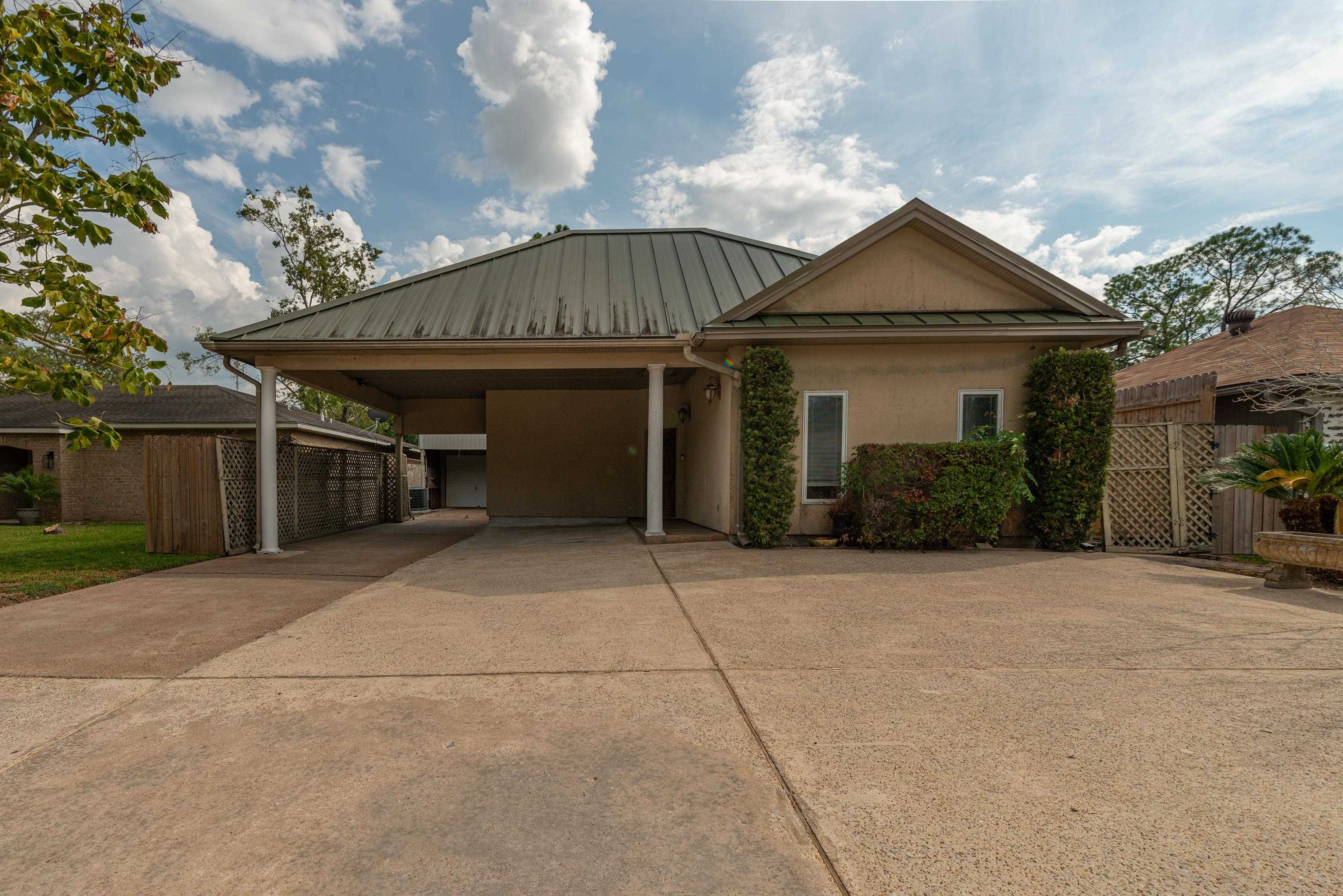 Property Photo:  5855 Woodway Dr.  TX 77707 