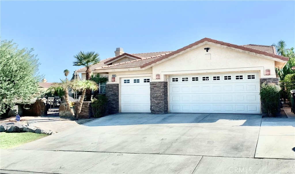 Property Photo: 79145 Kaye Court CA 92253
