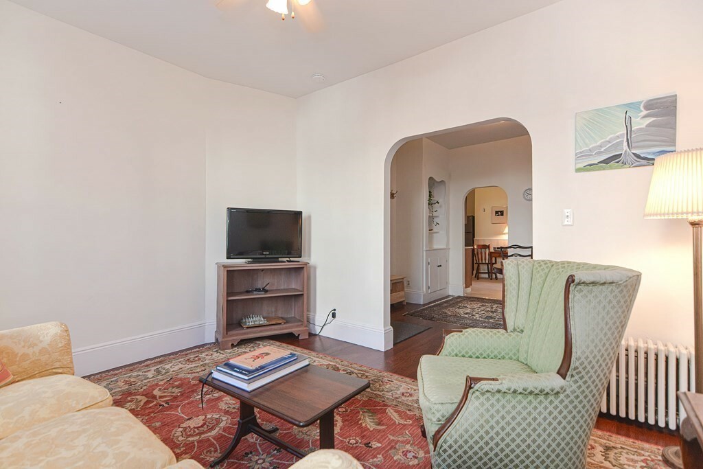 Property Photo:  16 Leavitt St. 1  MA 01970 