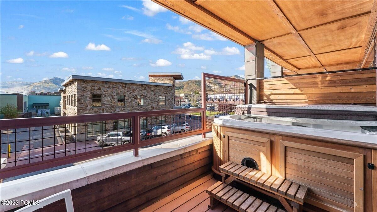 Property Photo: 1476 Newpark Boulevard 205 UT 84098