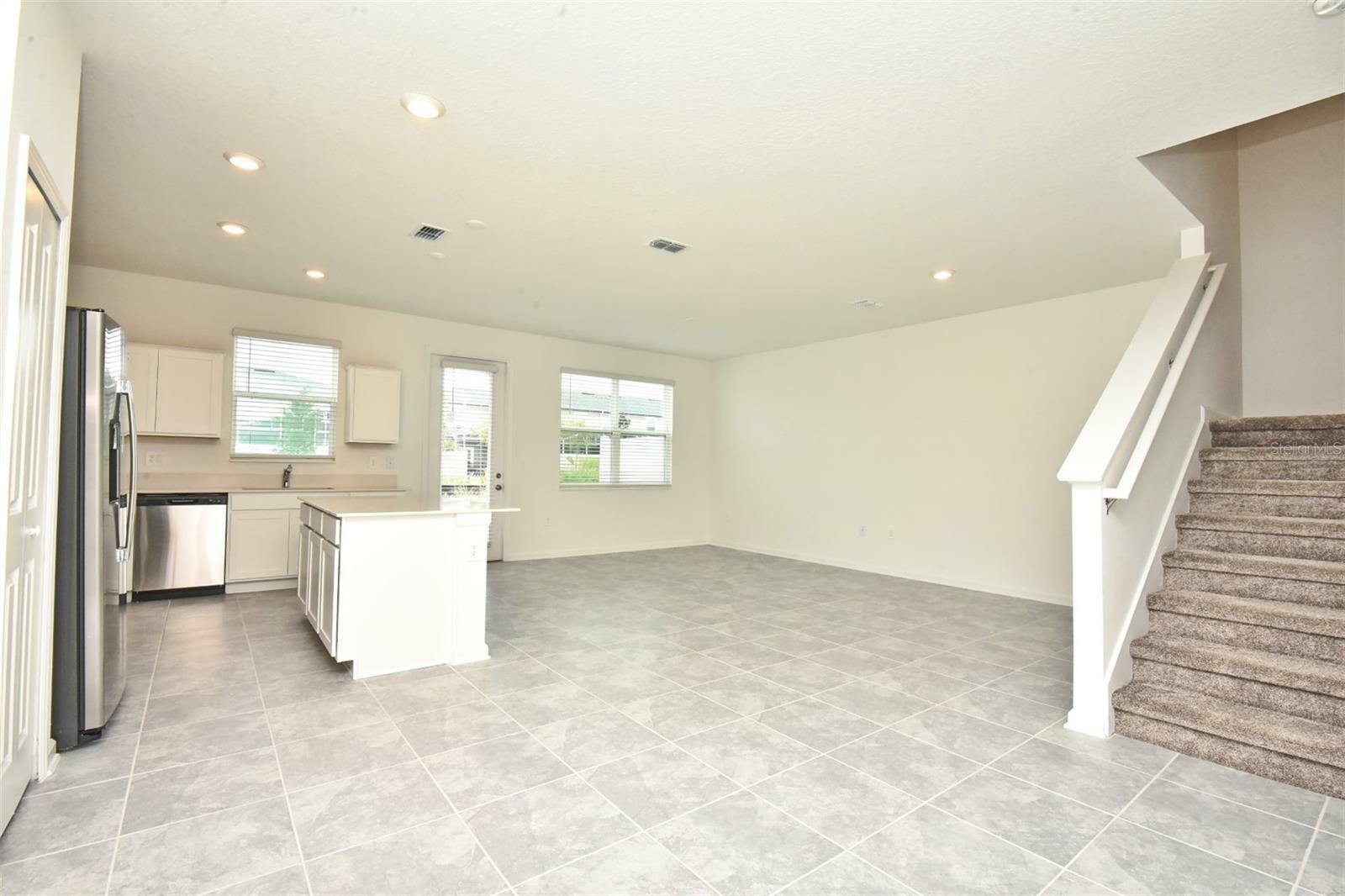 Property Photo: 251 Nine Iron Drive FL 33896