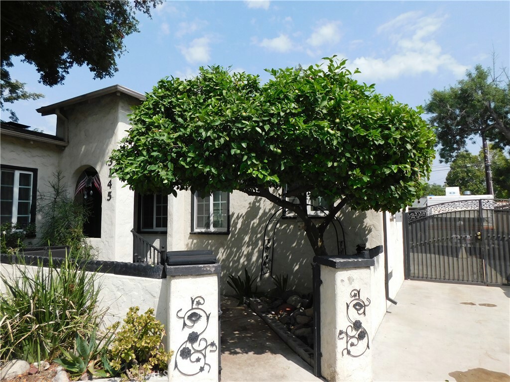 3145 N E Street  San Bernardino CA 92405 photo