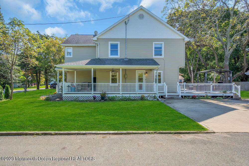 Property Photo:  686 Clifton Avenue  NJ 08753 