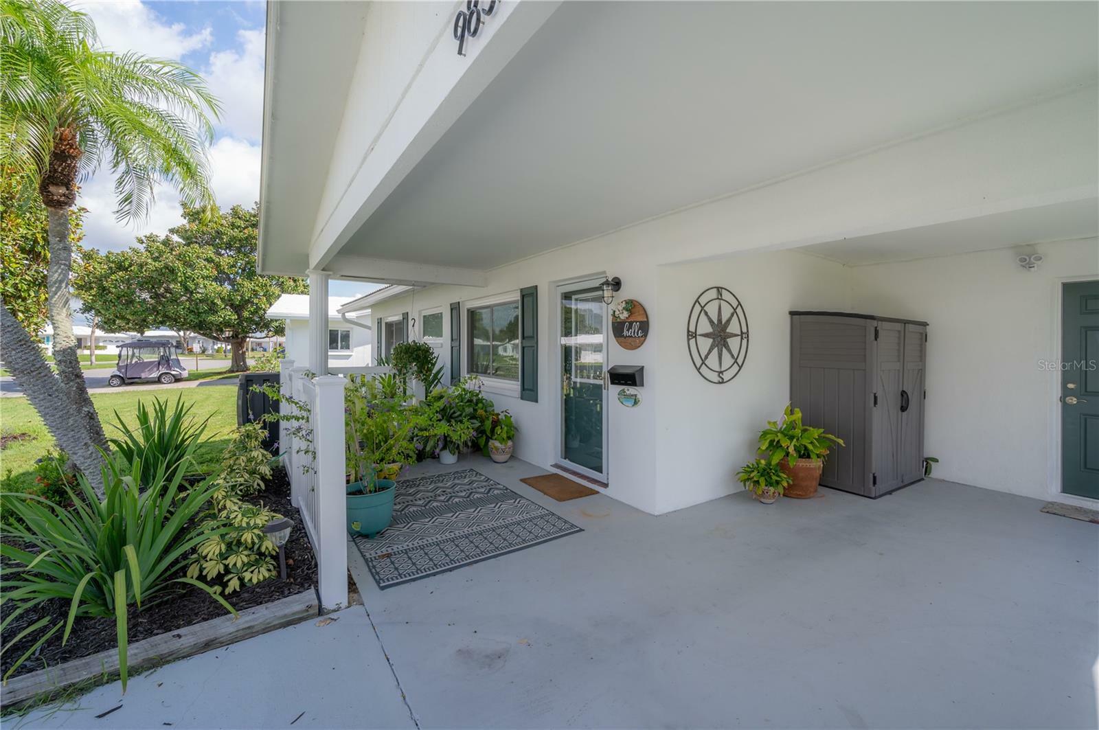 Property Photo:  9835 Mainlands Boulevard W  FL 33782 