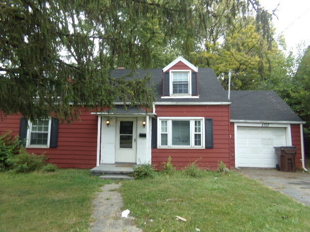 Property Photo:  2707 Roosevelt Blvd  OH 45044 
