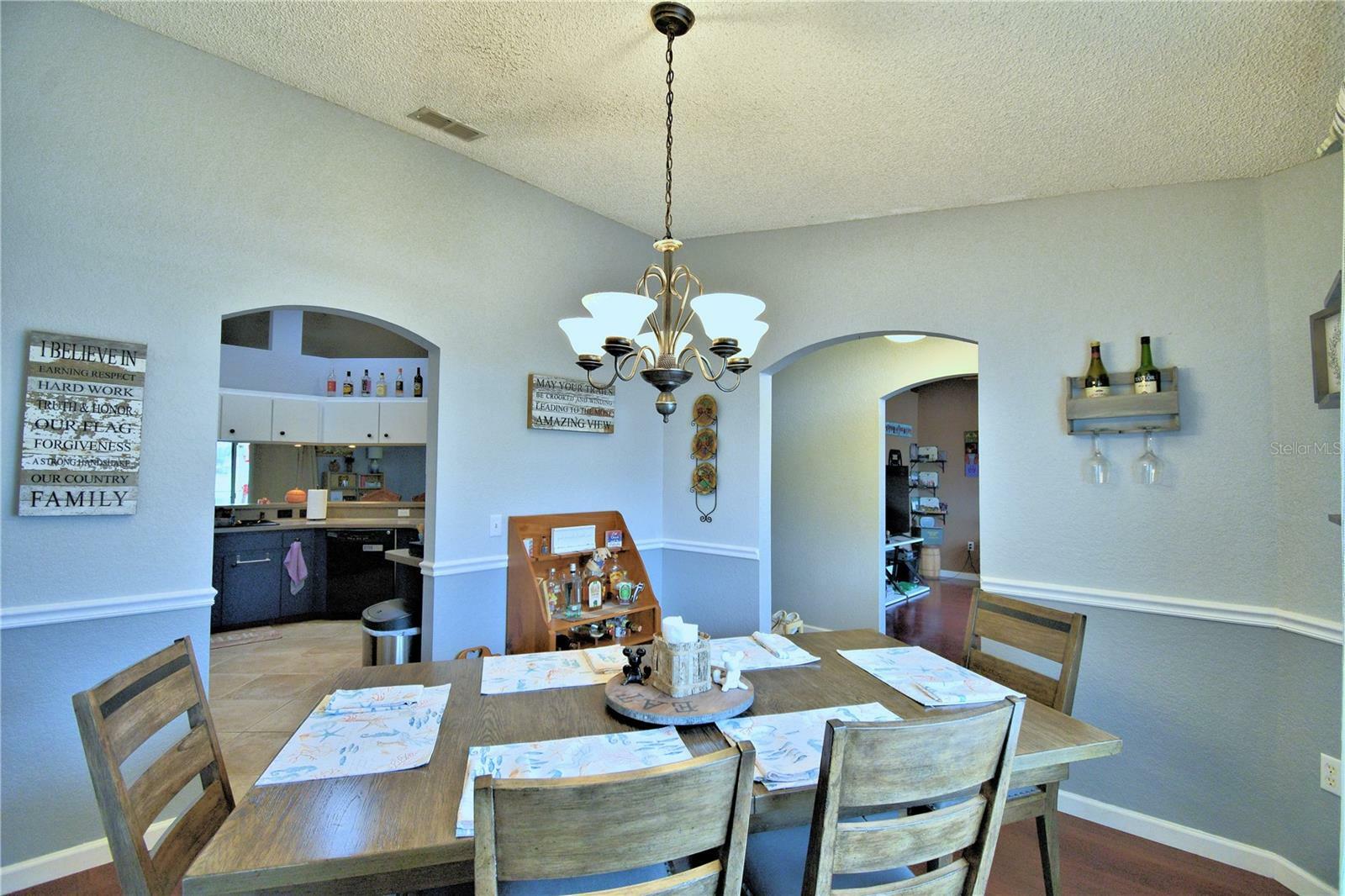 Property Photo: 539 Terranova Circle FL 33884