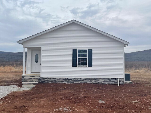 Property Photo: 44 Slagtown Rd TN 37318