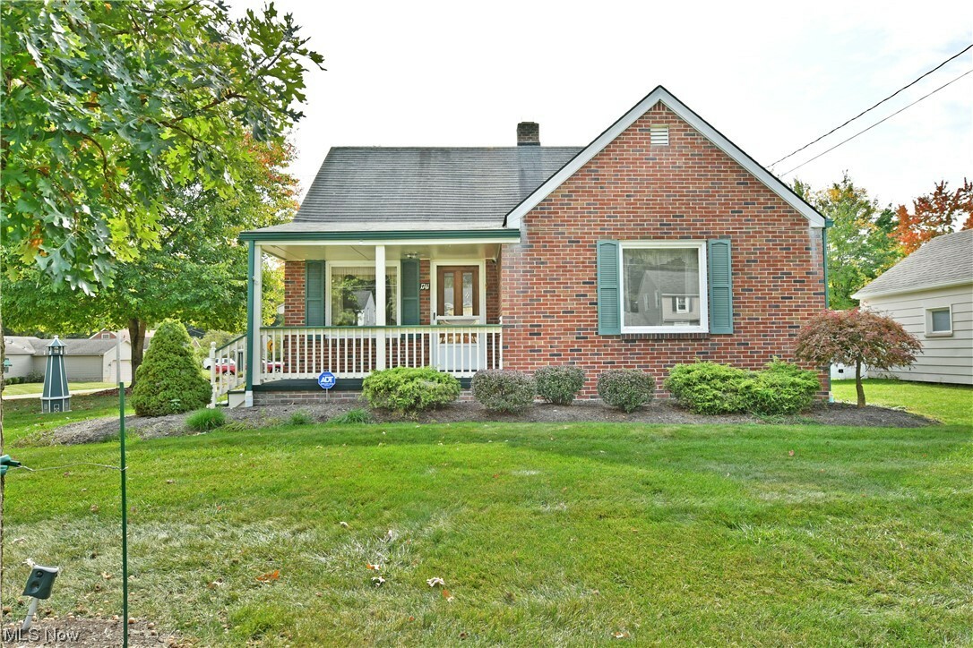 Property Photo: 1741 Overlook Avenue OH 44509