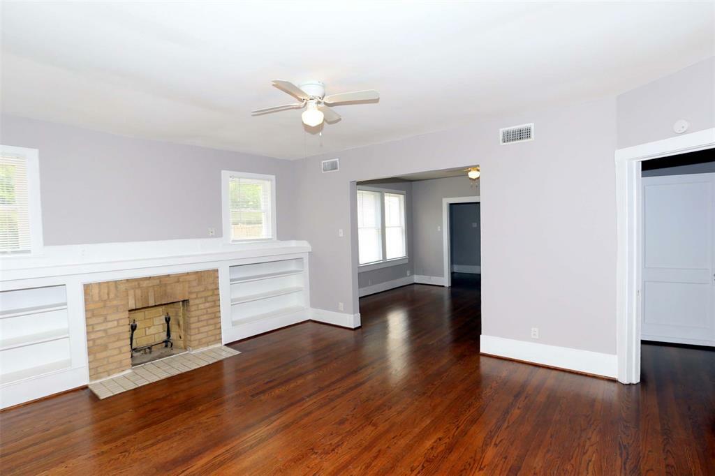 Property Photo: 5539 Victor Street TX 75214