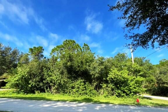 Property Photo:  8975 103rd Court  FL 32967 