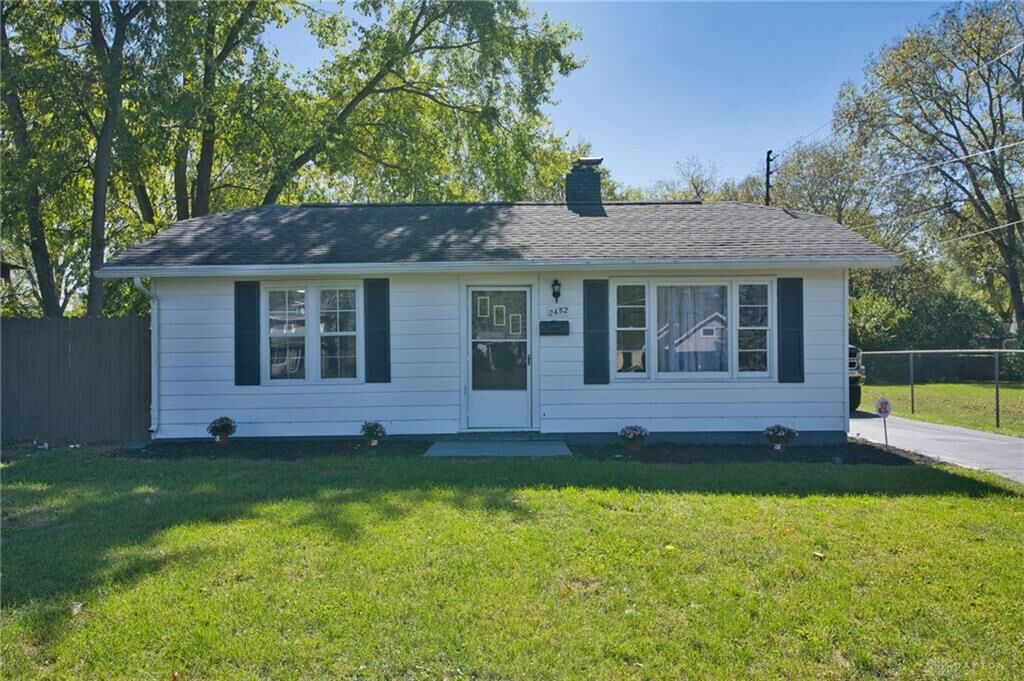 Property Photo:  2452 Wilbraham Road  OH 45042 