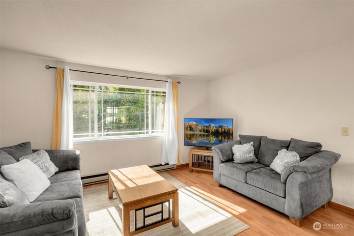 Property Photo: 6560 18th Avenue SW WA 98106