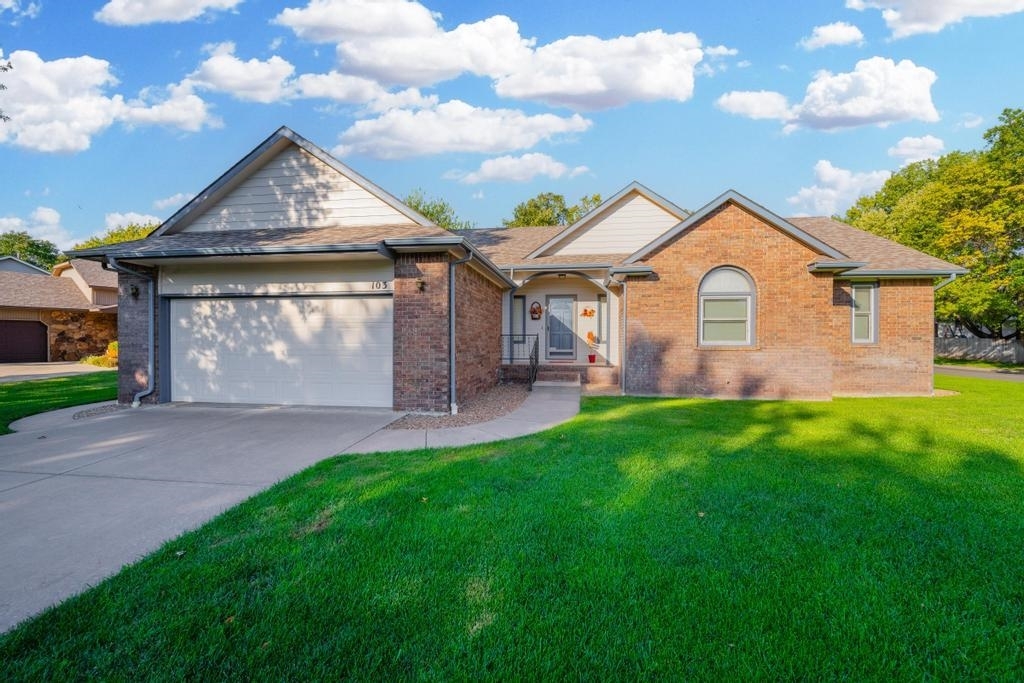 Property Photo:  103 S Parkridge St  KS 67209 