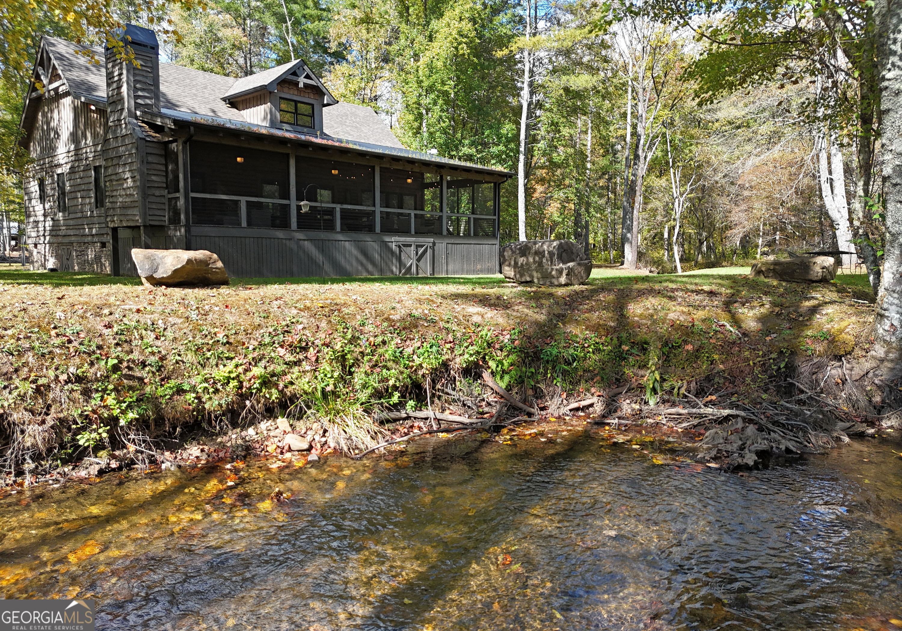 Property Photo:  140 Indian Creek Way  GA 30541 