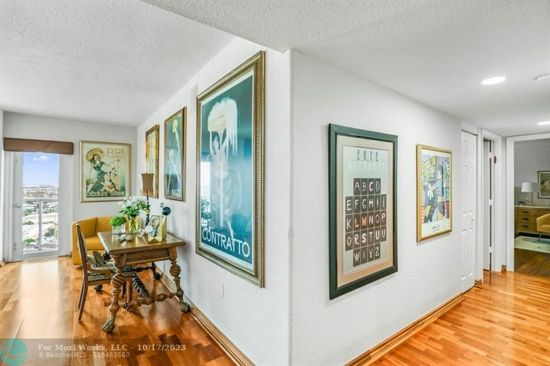 Property Photo:  3410 Galt Ocean Drive 2109N  FL 33308 