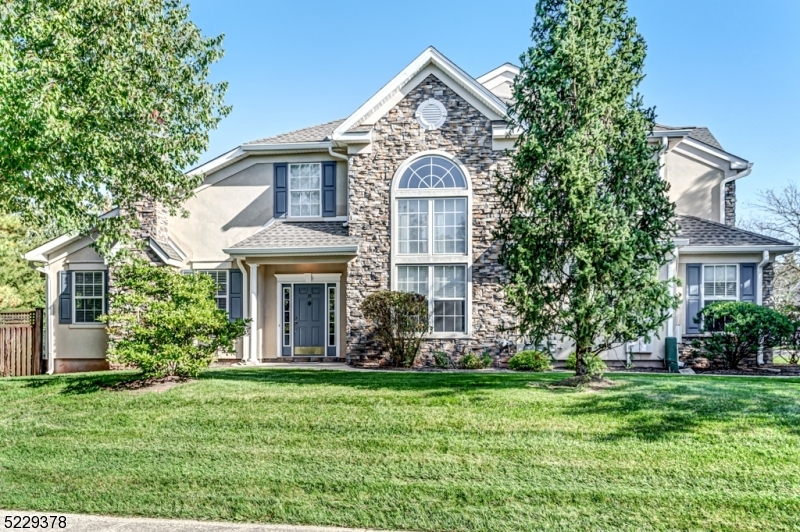 Property Photo: 35 Ebersohl Cir NJ 08889