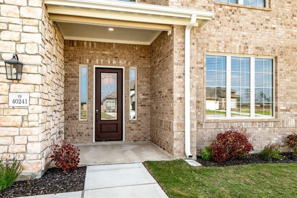 Property Photo: 40241 Spyglass Hill Drive TX 77327