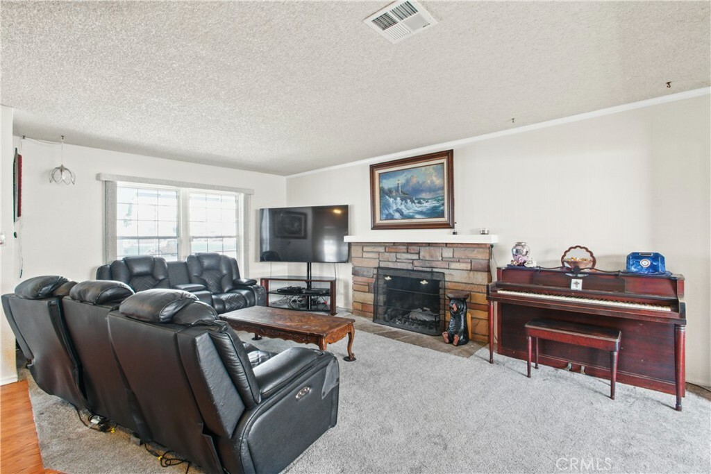 Property Photo:  15702 El Tiro Drive  CA 90638 