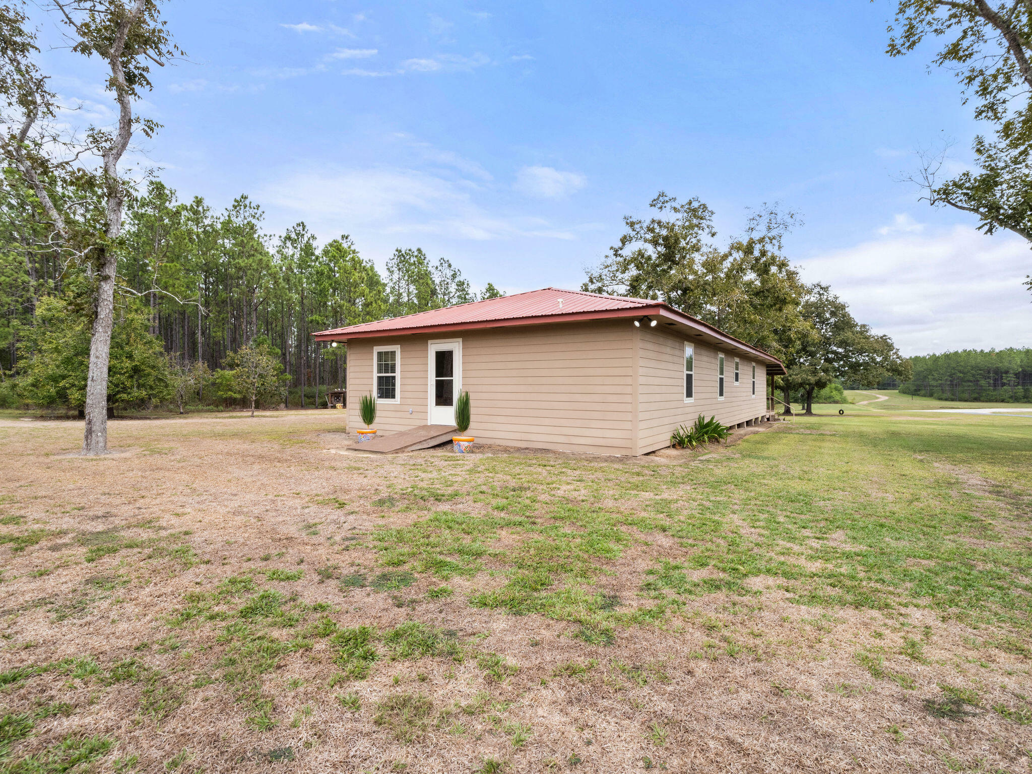 Property Photo:  2477 Smyrna Rd  LA 70634 