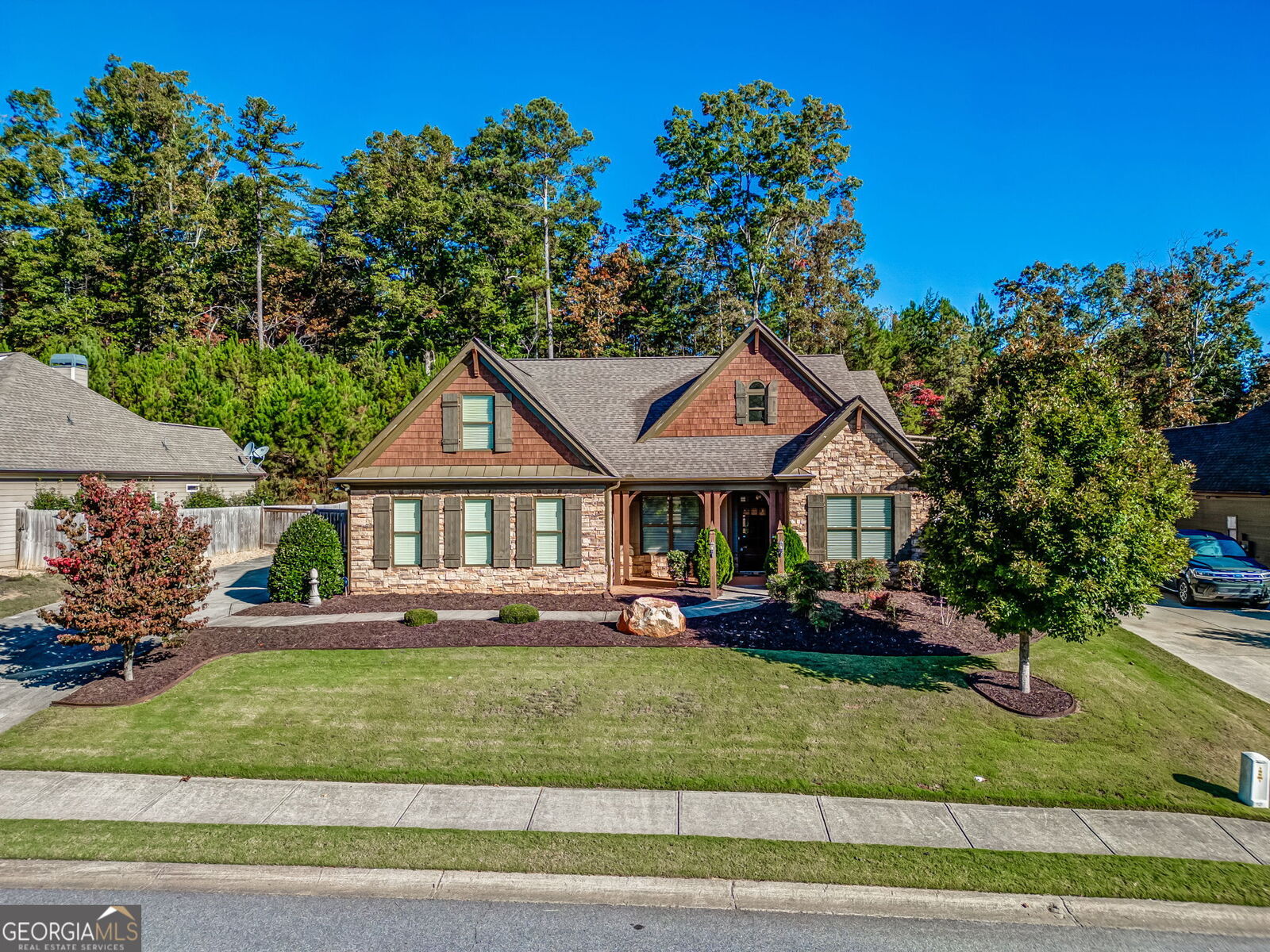 Property Photo:  134 N Mountain Brooke Drive  GA 30107 