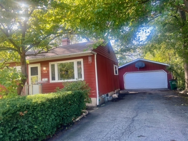 Property Photo: 518 Sunset Drive IL 60152