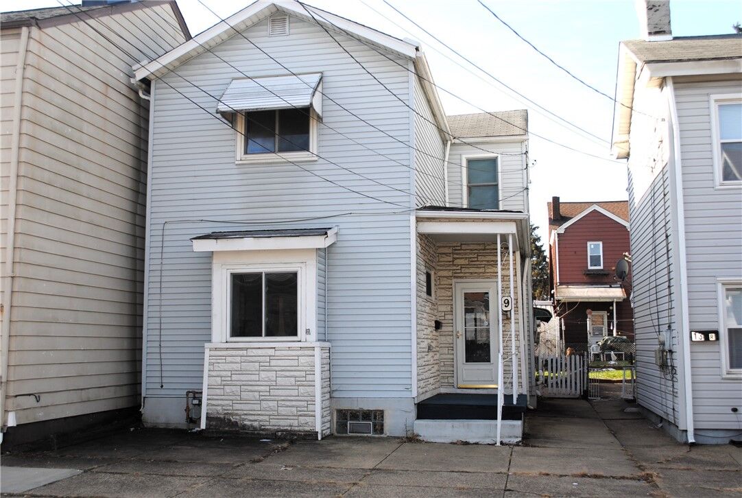 Property Photo:  9 4th Street  PA 15215 