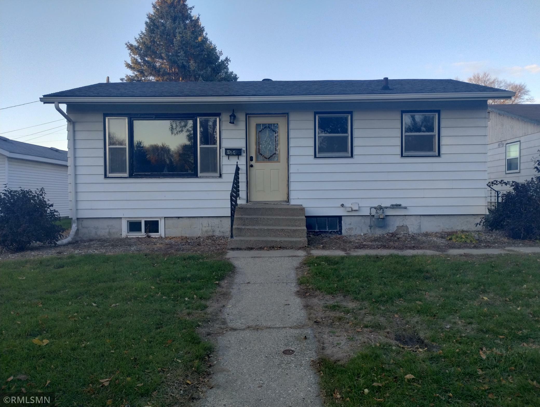 Property Photo: 524 W Channing Avenue MN 56537