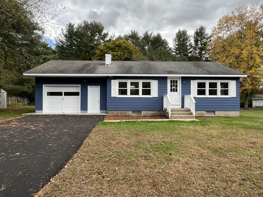 Property Photo:  1926 Barre Rd  MA 01031 
