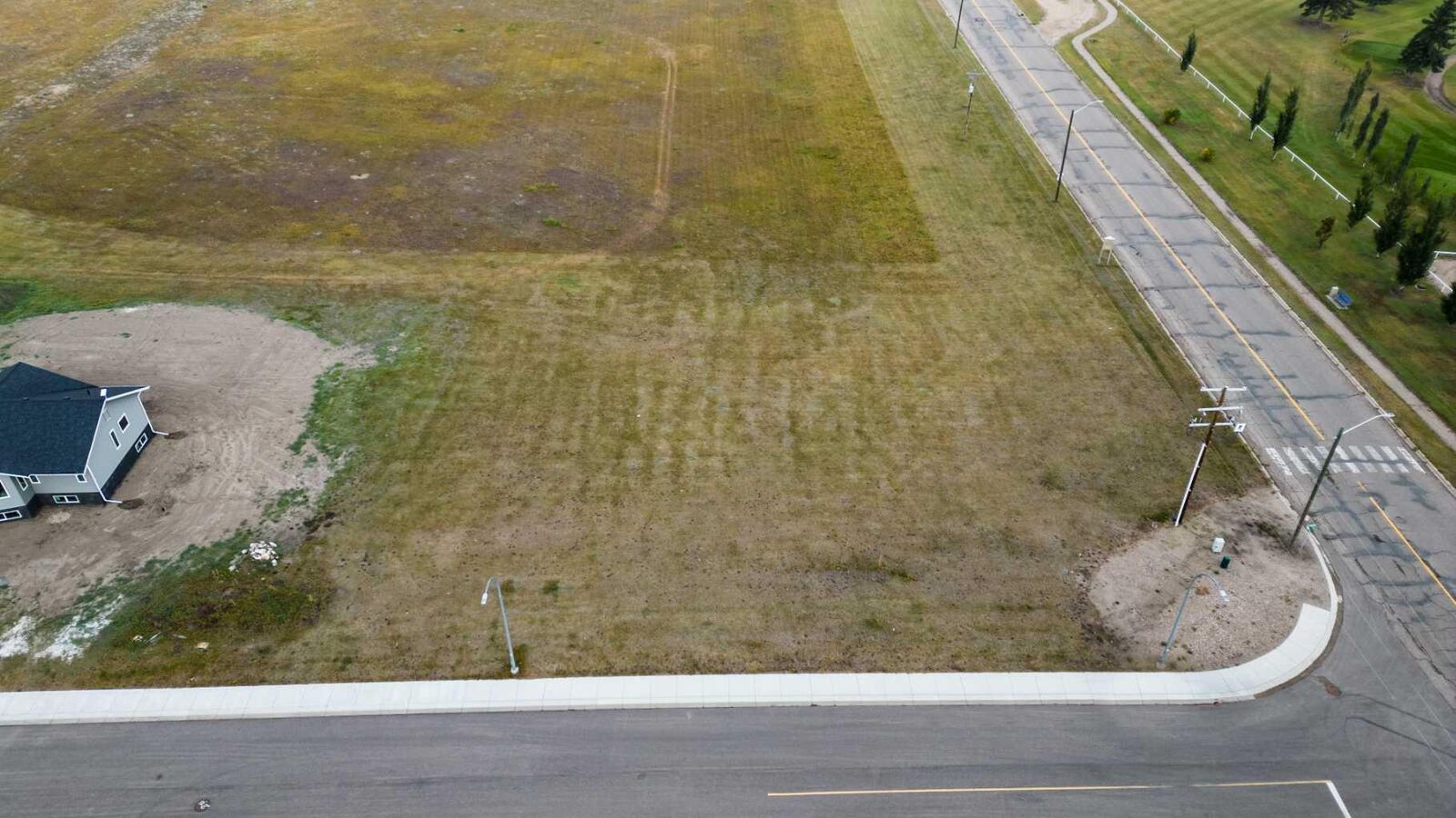 Property Photo: 5401 54 Avenue AB T0B 4C0