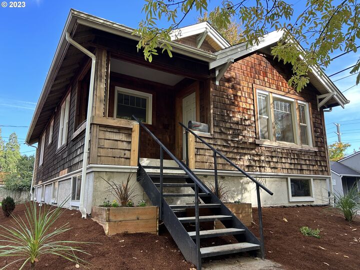 1243 Adams St  Eugene OR 97402 photo