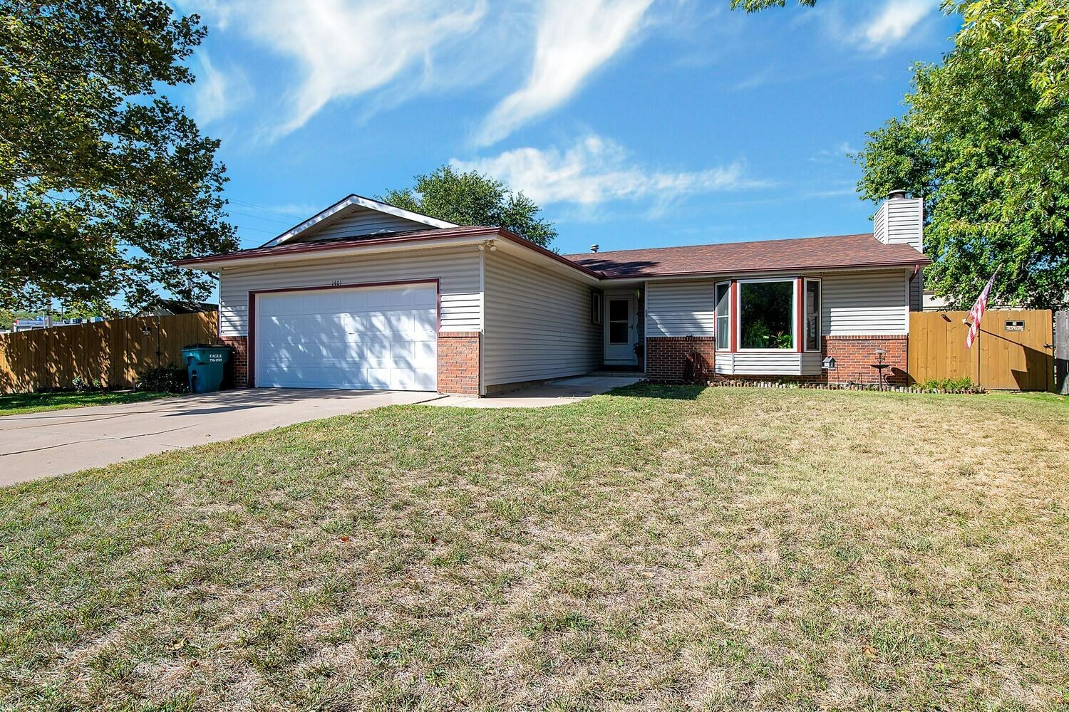 Property Photo:  1401 Meeker Ct  KS 67133 