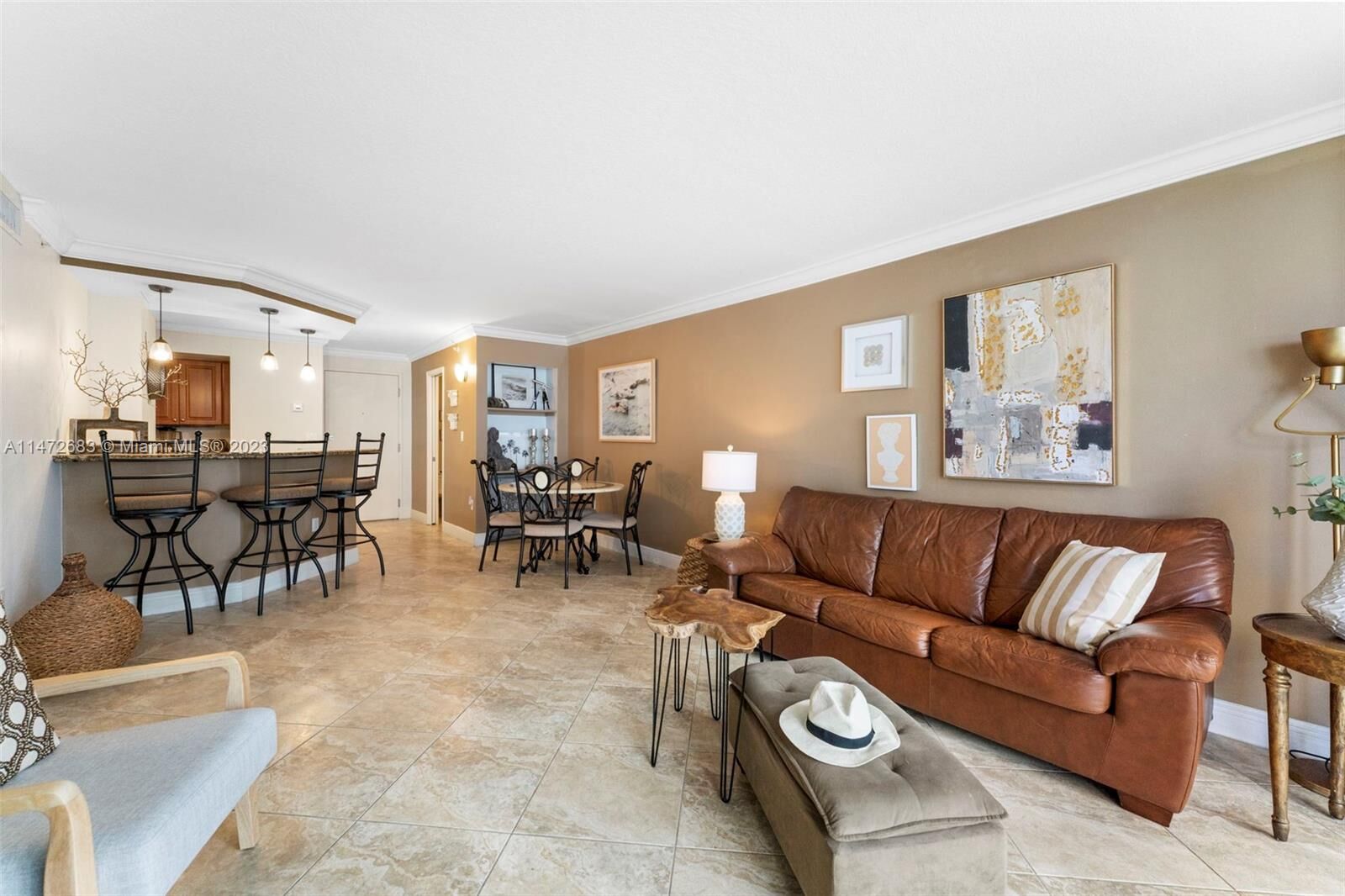 Property Photo:  6917 Collins Ave 506  FL 33141 