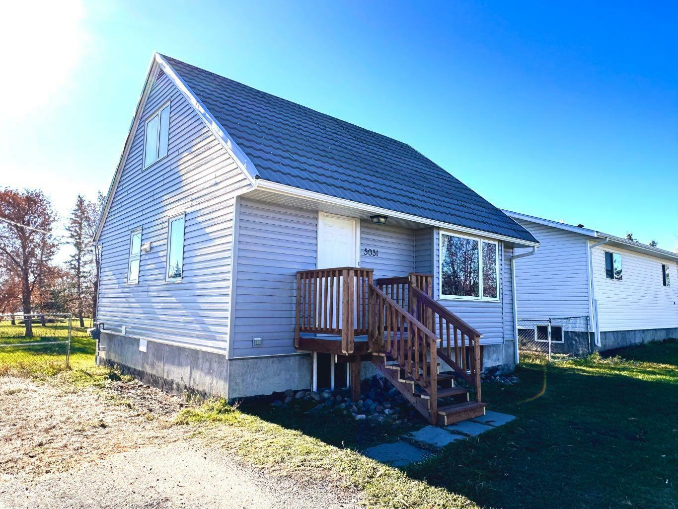 Property Photo: 5031 54 Avenue AB T0L 1Z0
