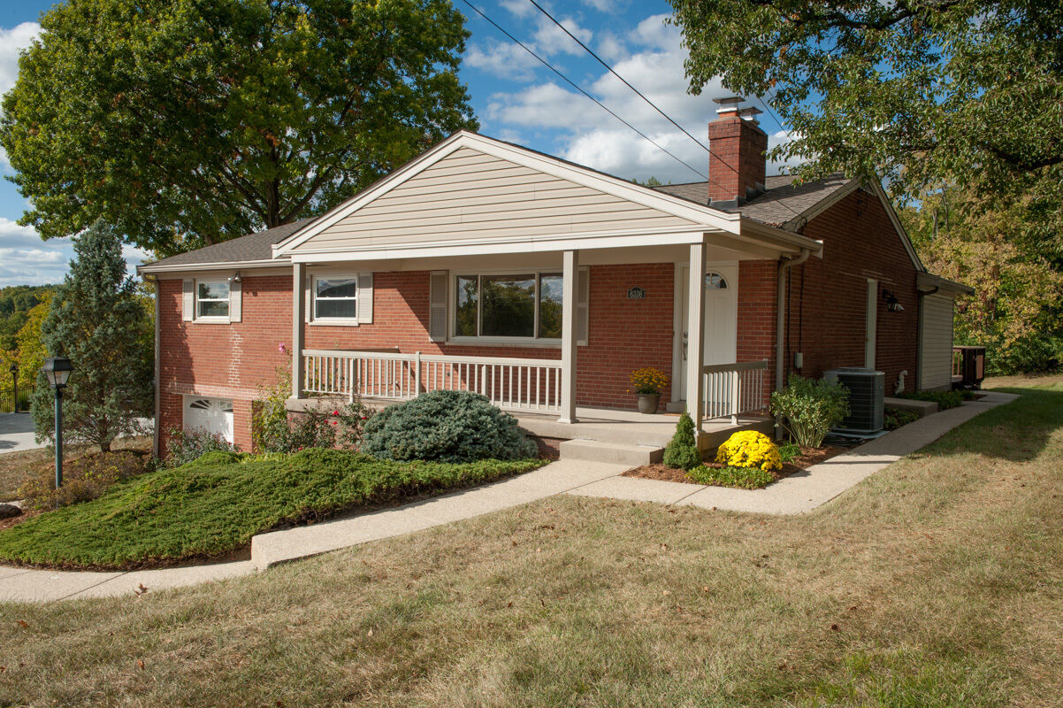 Property Photo:  6336 Starridge Ct  OH 45248 