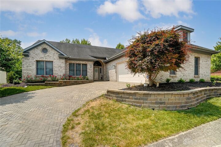 2737 Greenridge Circle  Beavercreek OH 43431 photo