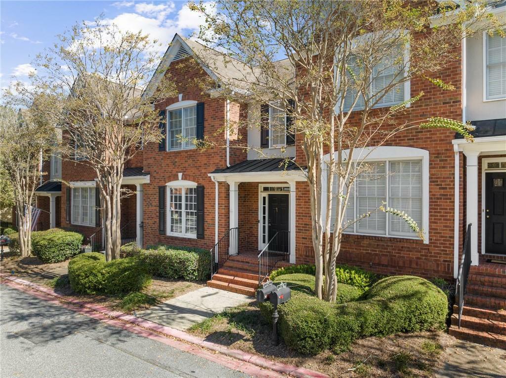 Property Photo: 4745 Longcourt Drive SE GA 30339