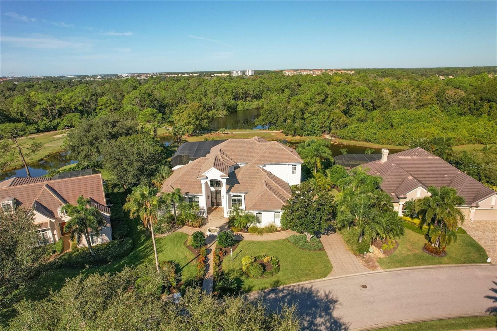 Property Photo: 7954 Royal Birkdale Circle FL 34202