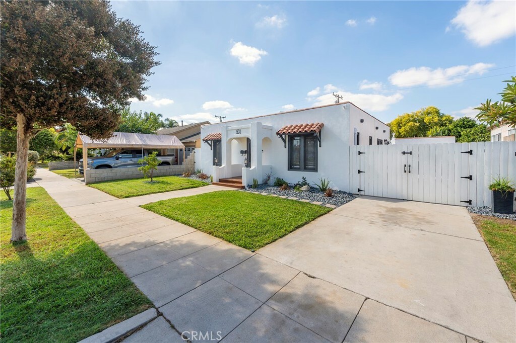 Property Photo:  531 S Clementine Street  CA 92805 