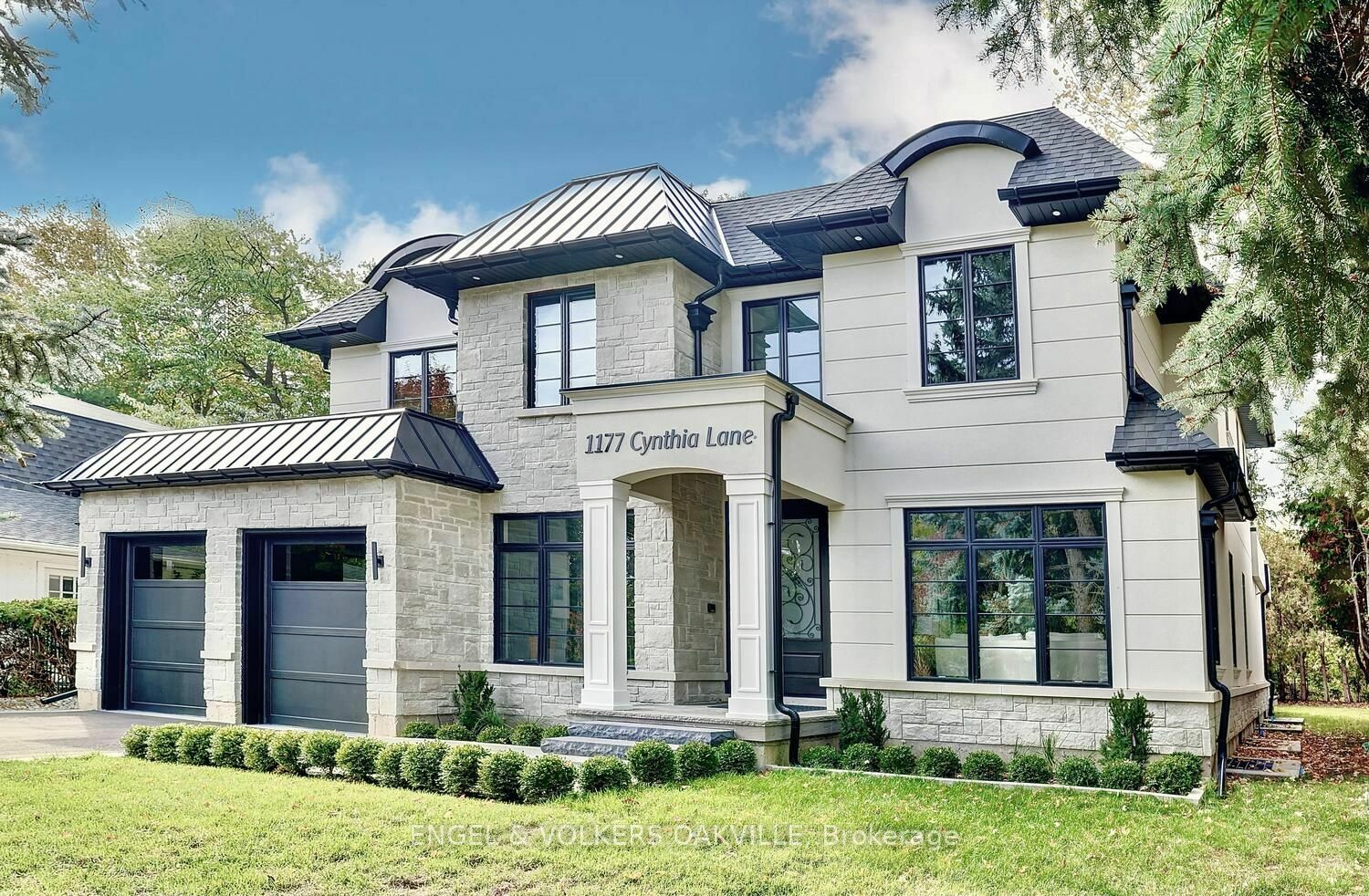 Property Photo:  1177 Cynthia Lane  ON L6J2W2 