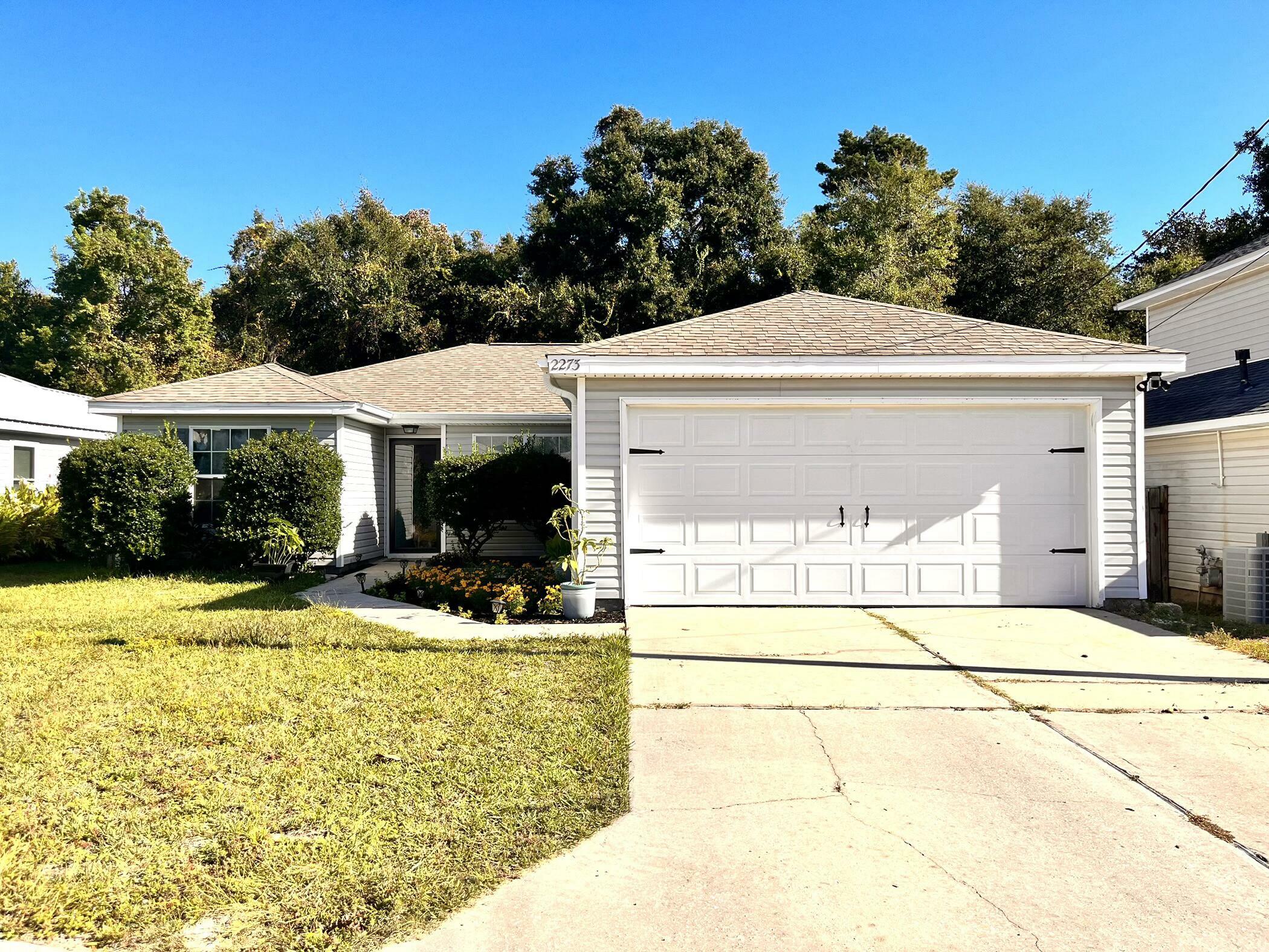 Property Photo:  2273 Harlan Ave Avenue  FL 32547 