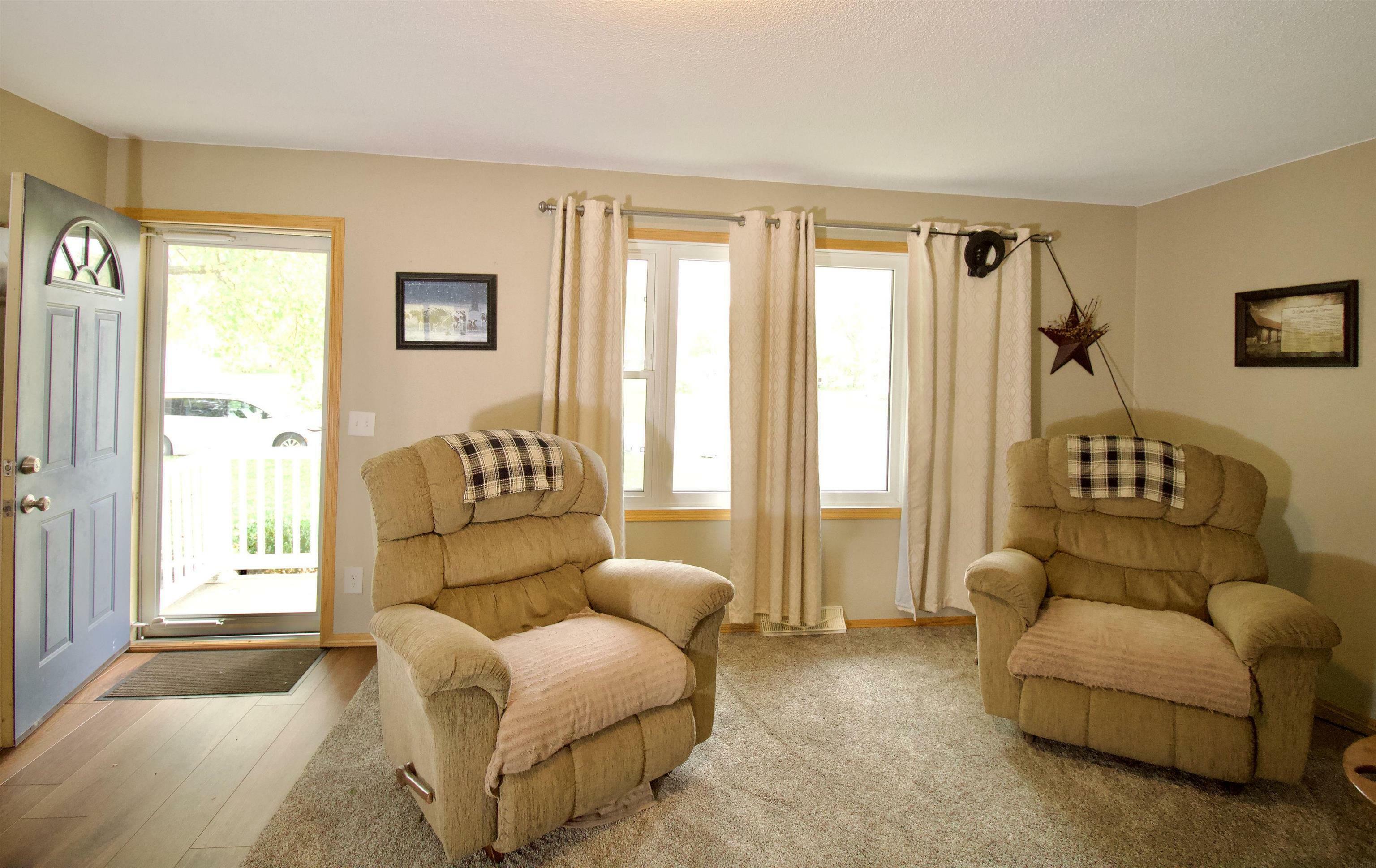 Property Photo: 310 5th Street IA 50668